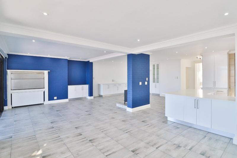 8 Bedroom Property for Sale in Reebok Western Cape